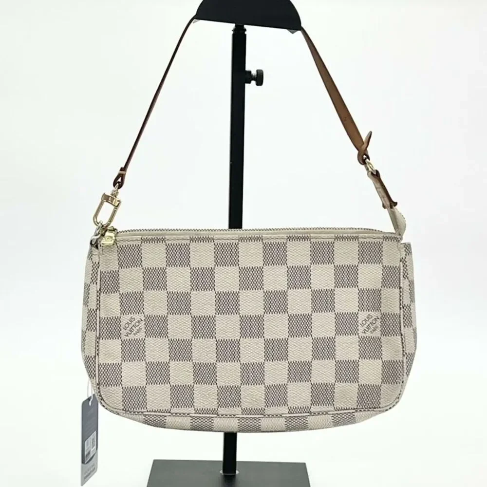 Louis Vuitton Women Pre-Loved Bag Very Good Condition